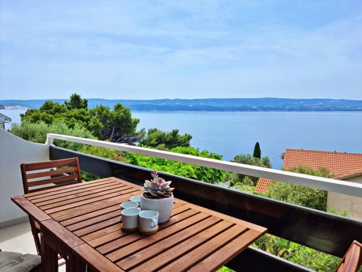 Apartment La Vie Omis Exterior photo