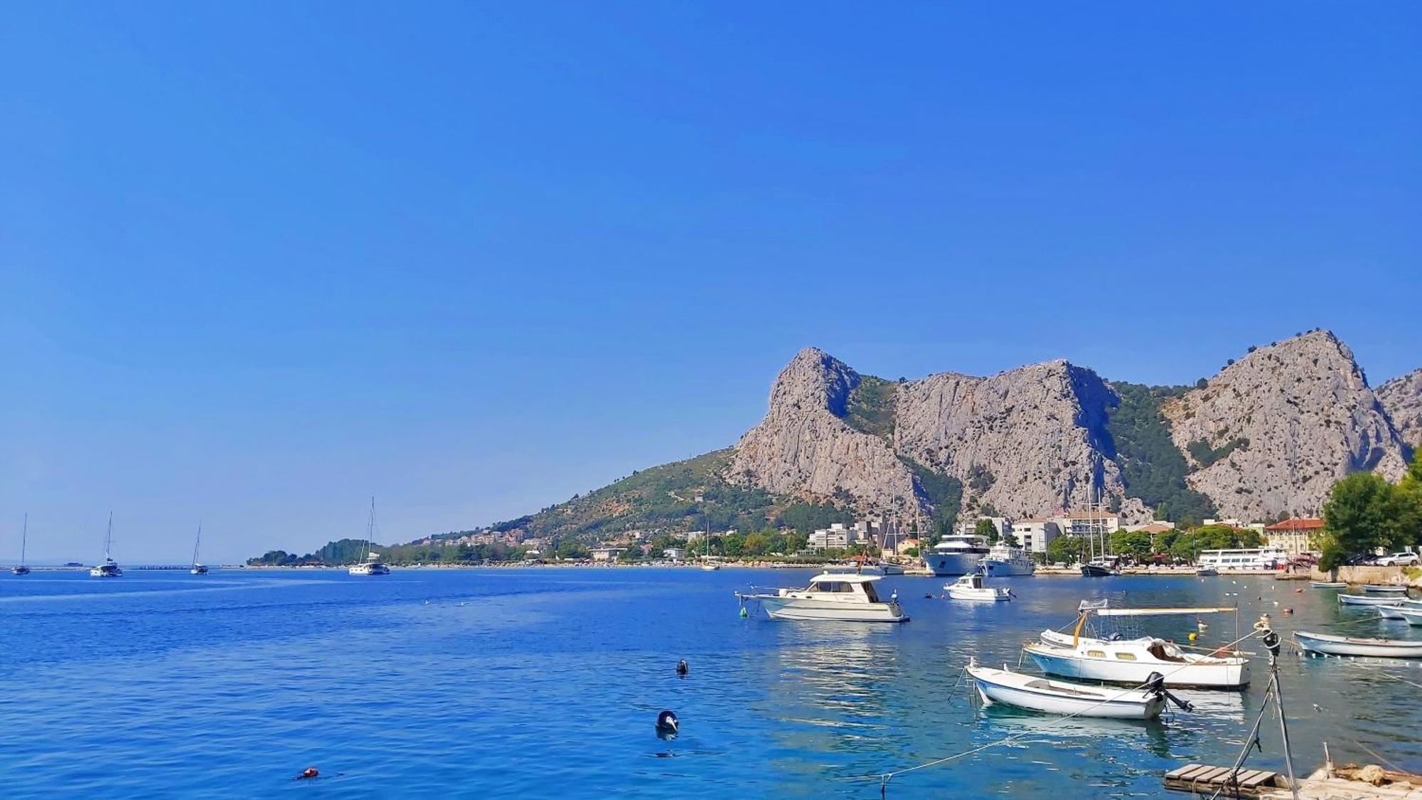 Apartment La Vie Omis Exterior photo